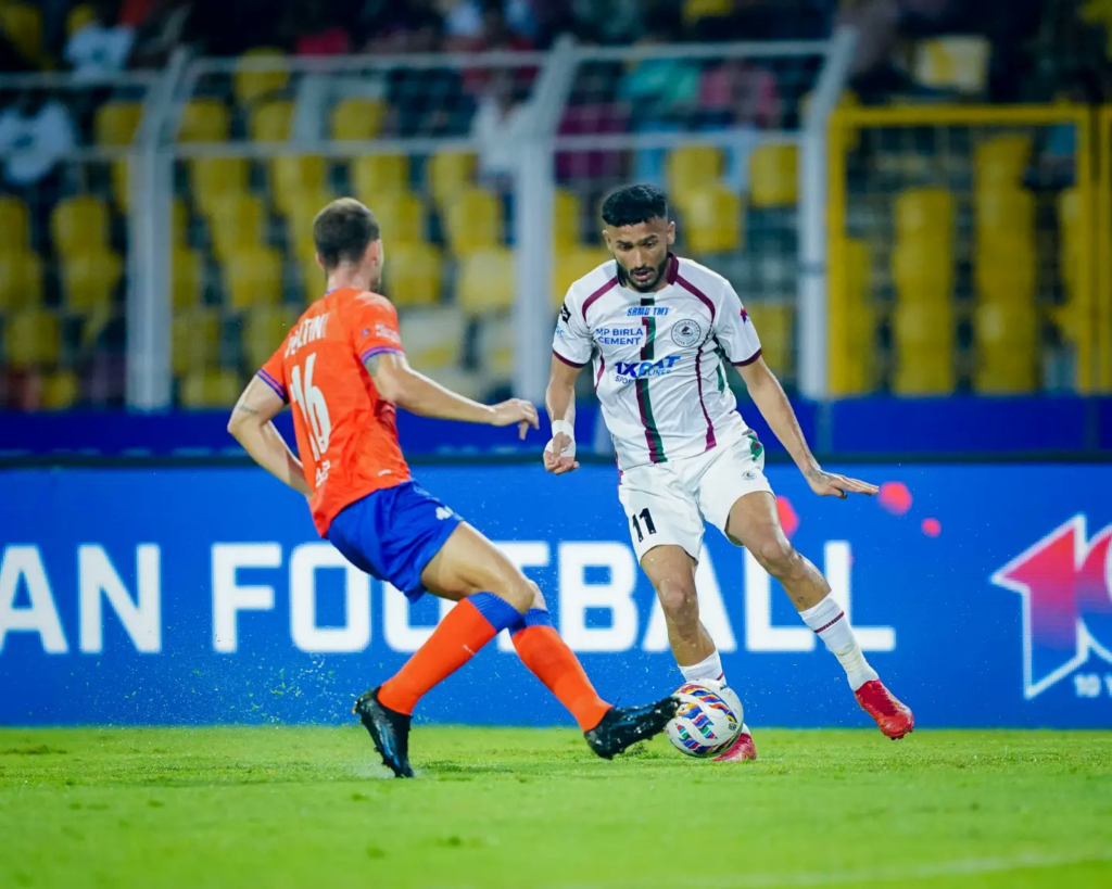 Manvir Singh in action against FC Goa at VYBK